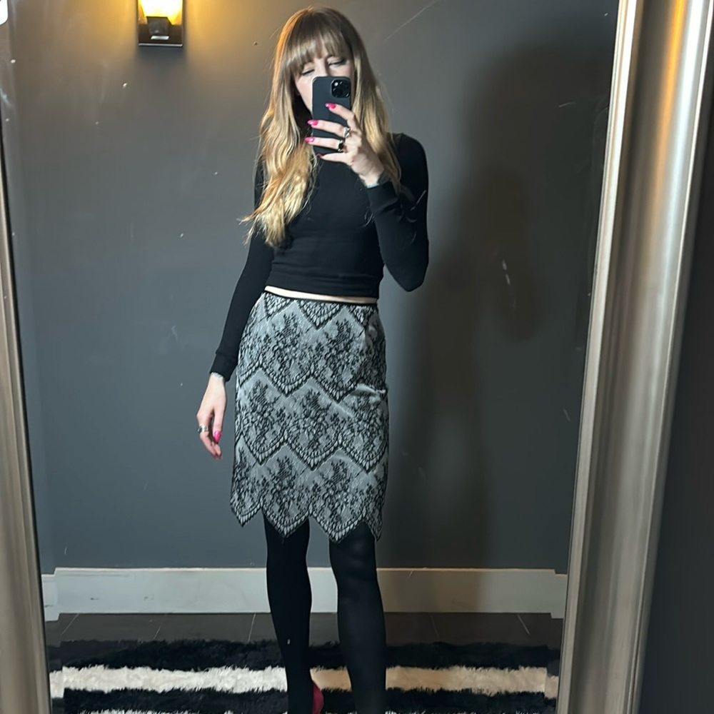 Vintage lace pencil skirt